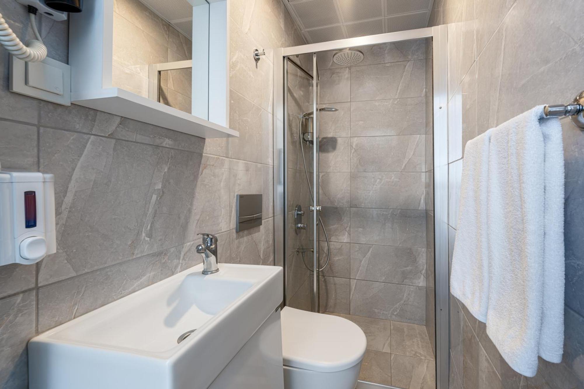 Otel Echinus Lara